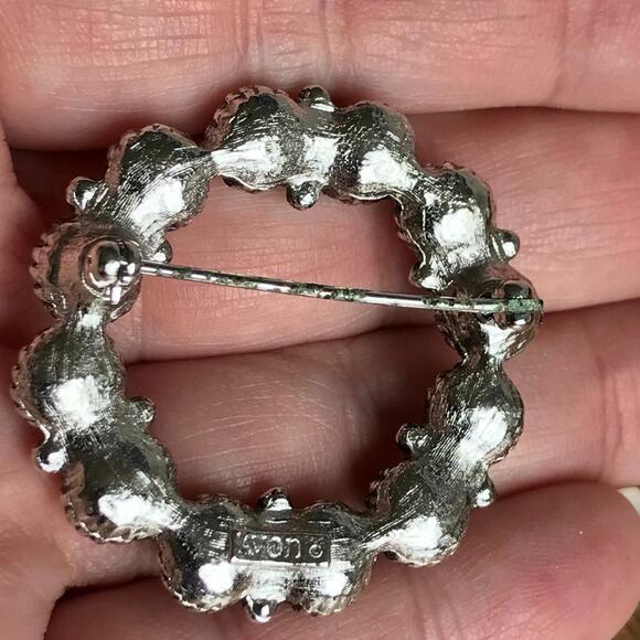Vintage Avon Eclipse Silver Tone Faux Pearl Grey Rope Brooch Pin and Ring Set - Picture 5 of 6